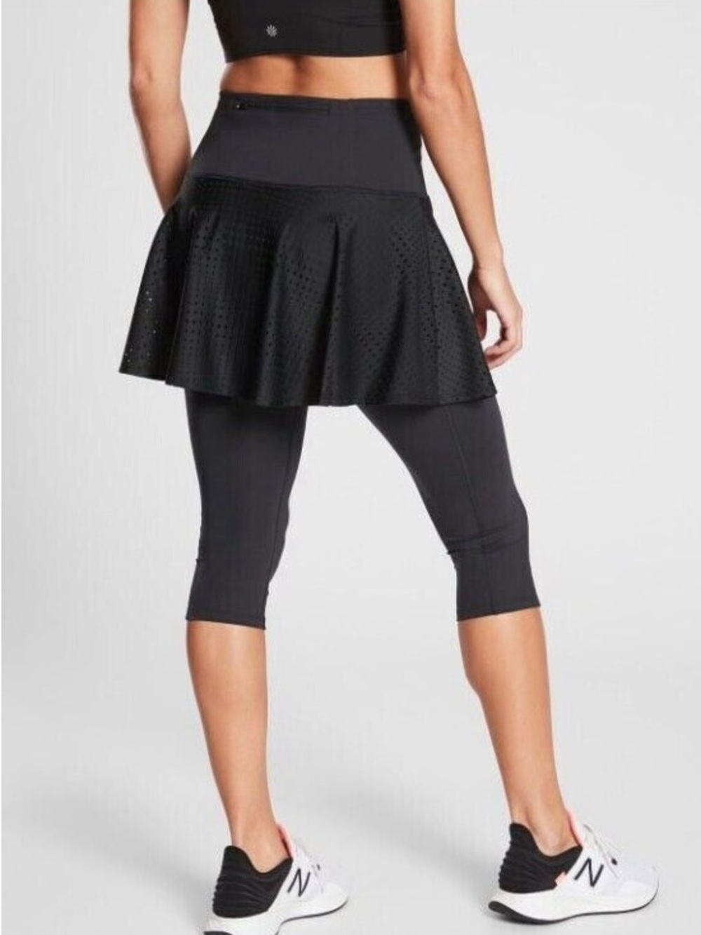 Athleta A Game 2 in 1 Crop Black Skirt Leggings Activewear Women’s Size Large - Picture 2 of 9